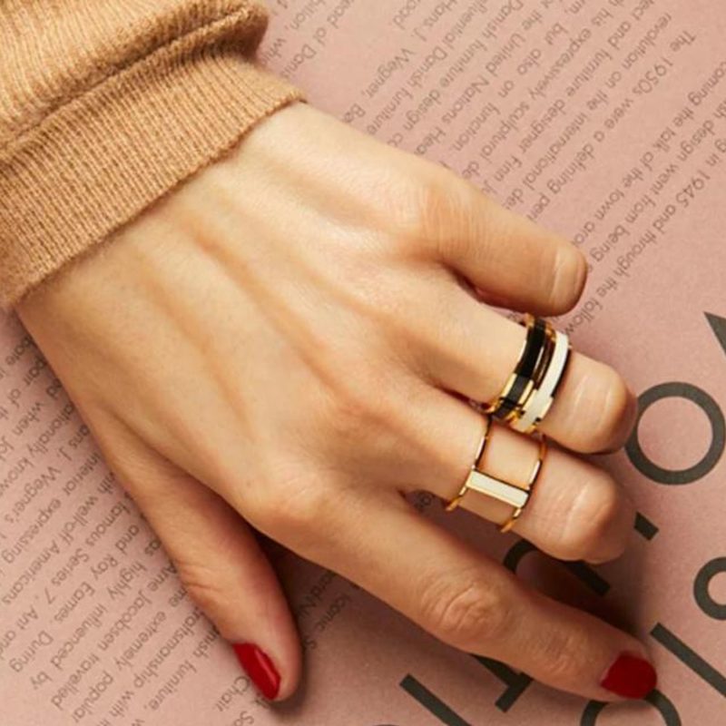 ბეჭედი Bangle Up