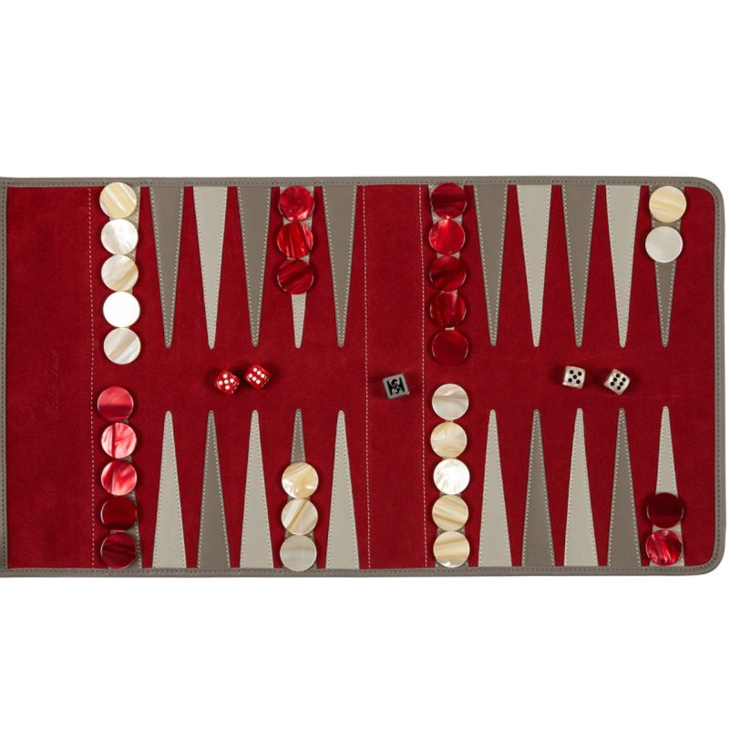 Hector Saxe სამგზავრო ნარდი